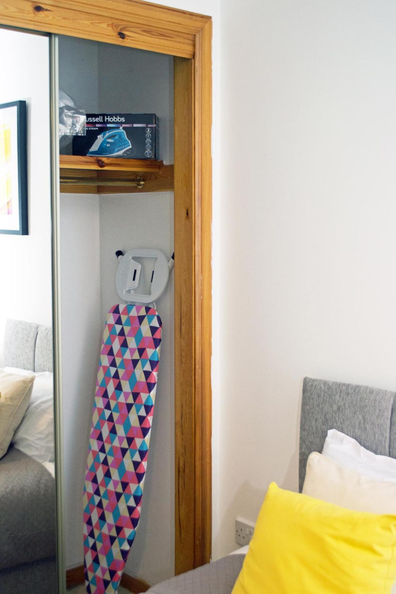 Superb 2 Bedroom Flat - Refurbished Dec 2024 인버네스 외부 사진